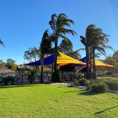 Paradise Lakes Motel Shepparton Exterior photo